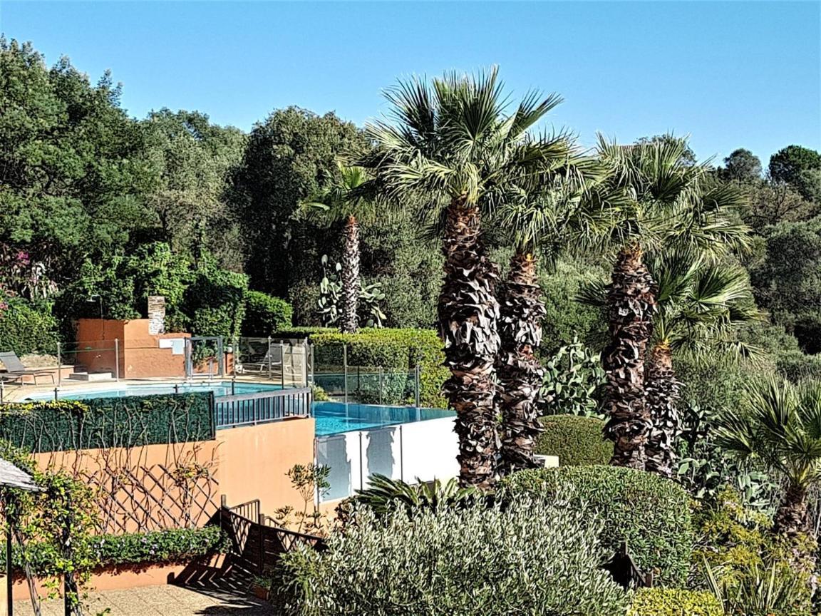 בורם-לה-מימוזה Superbe Duplex 35M2 Vue Mer Avec Piscine מראה חיצוני תמונה